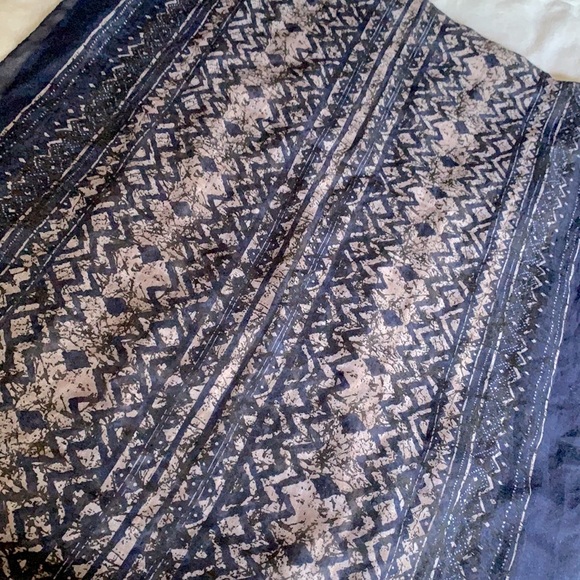 Infinity Scarf - Picture 4 of 4